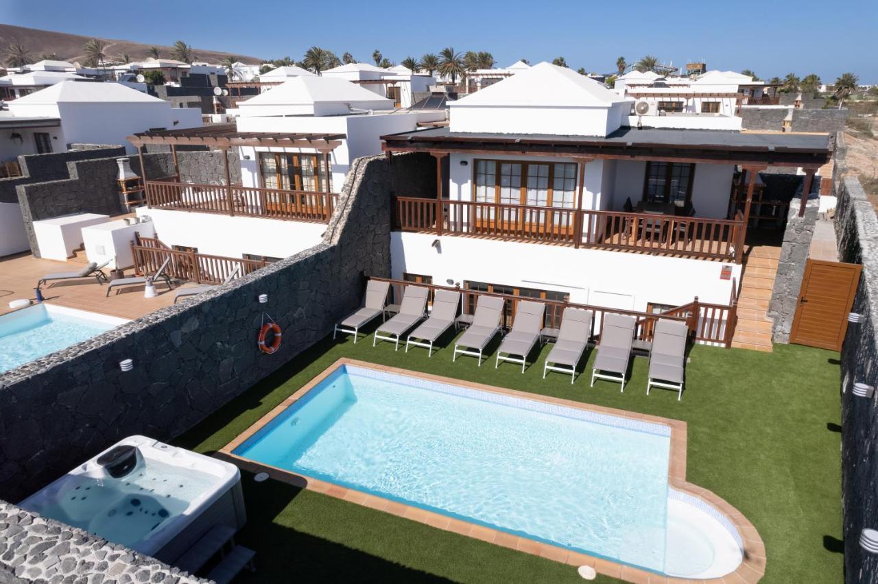 Villa Penguina Play Blanca Lanzarote ปลายาบลังกา ภายนอก รูปภาพ