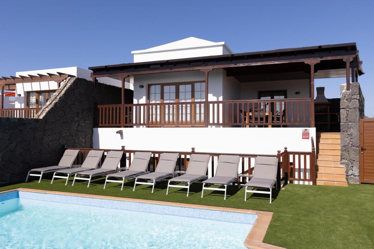 Villa Penguina Play Blanca Lanzarote ปลายาบลังกา ภายนอก รูปภาพ